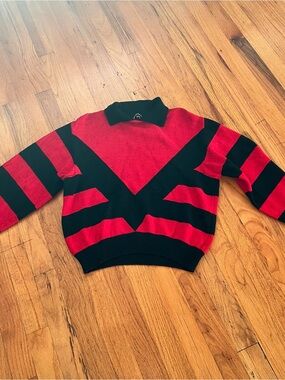 St. John Red and Black Graphic V-Stripe Crewneck Sweater